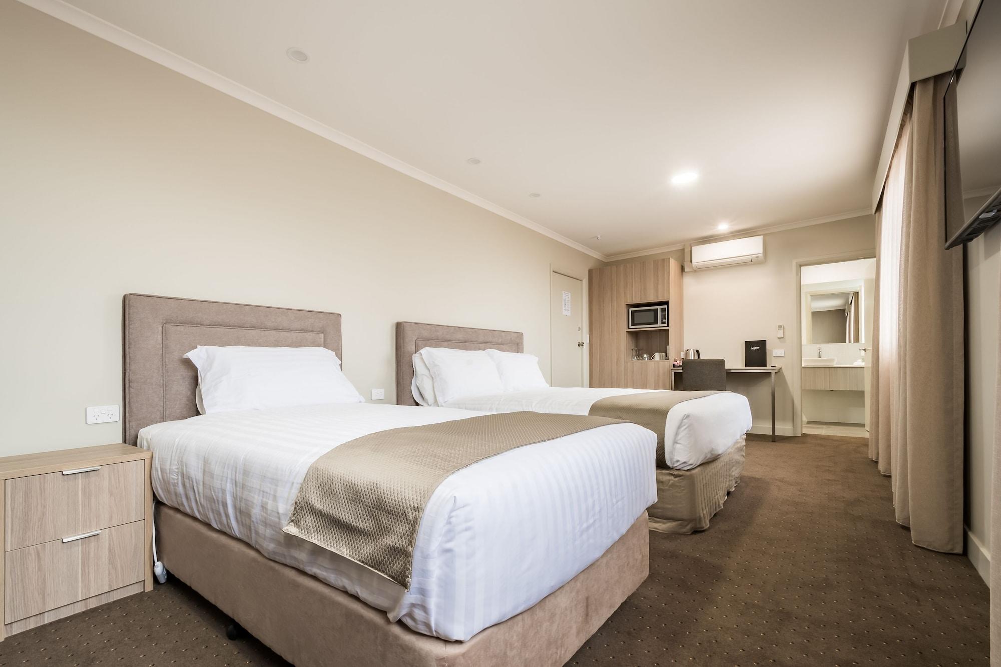 The Lighthouse Hotel Ulverstone Dış mekan fotoğraf